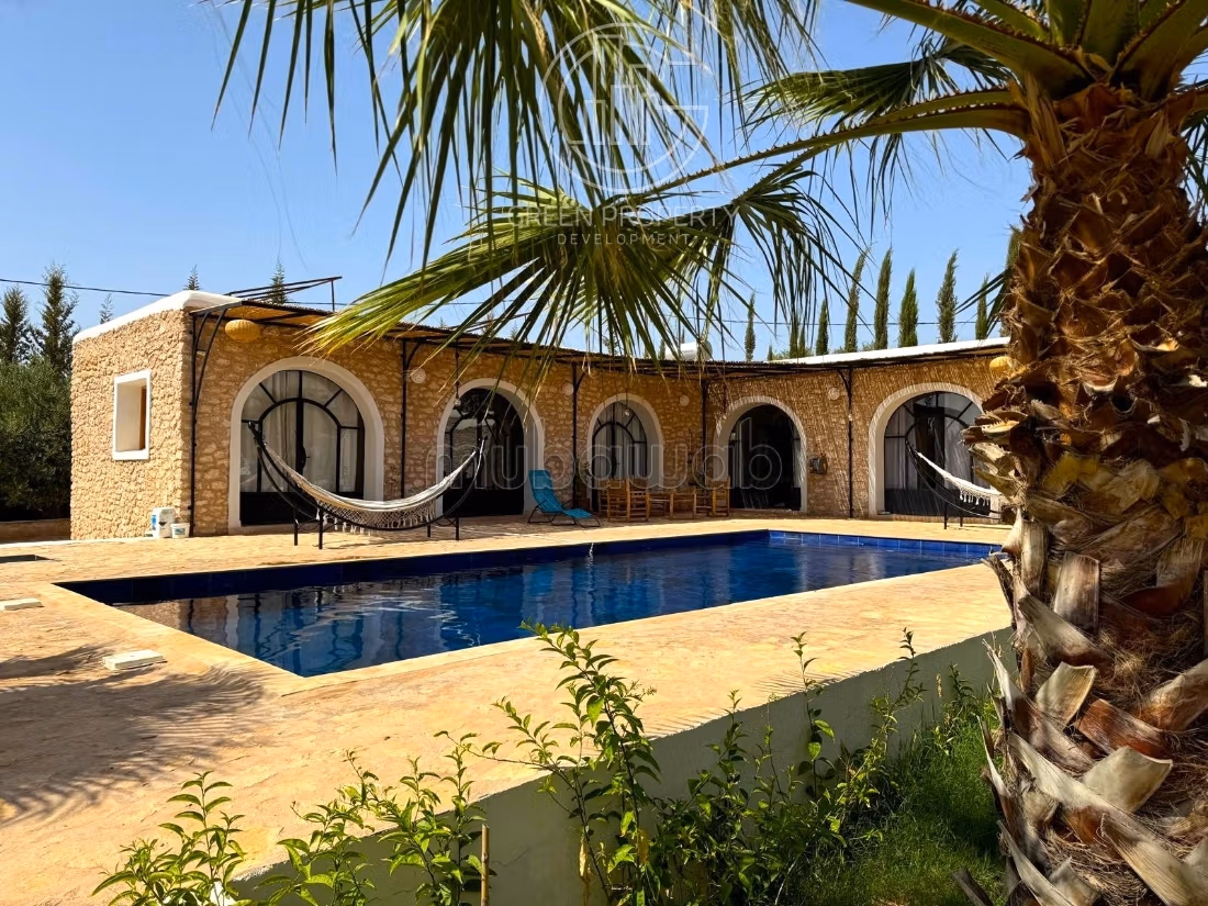 Villa 600 m² à Lahrarta — 15