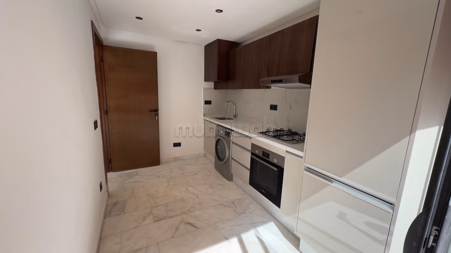 Location duplex apartment Gueliz Victor Hugo vacant collective pool
