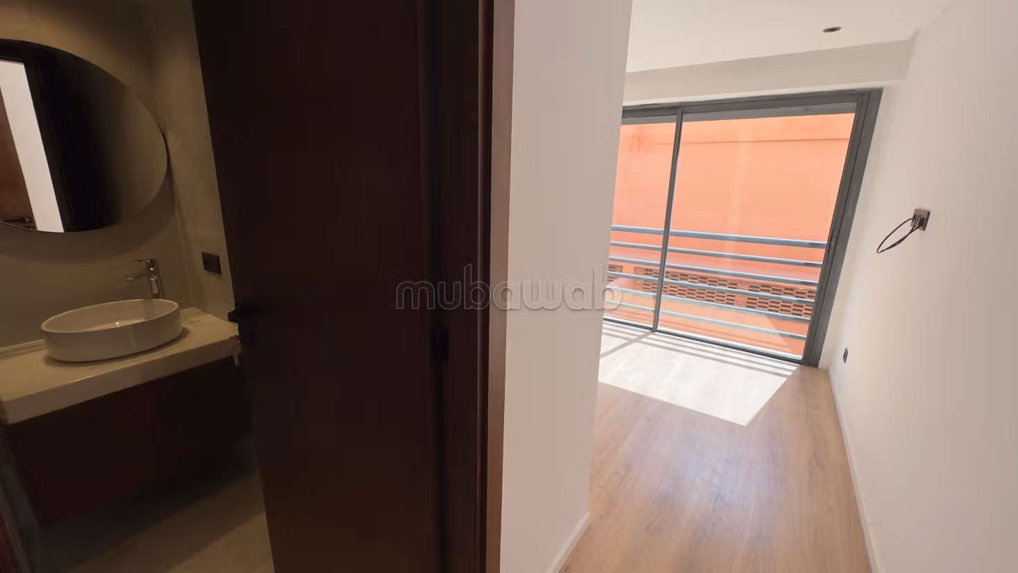 Location duplex apartment Gueliz Victor Hugo vacant collective pool