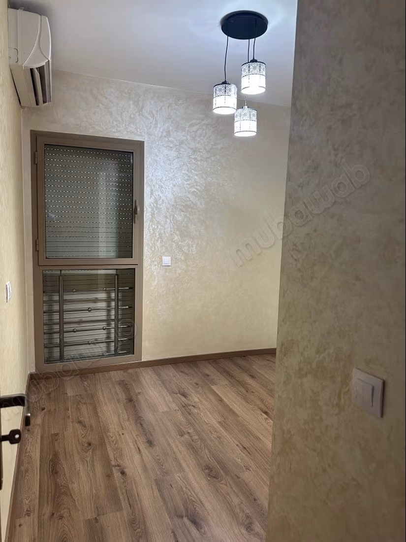Opportunity to seize renovated apartment