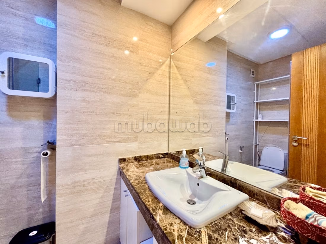Exceptional Apartment Facing South with Ocean View