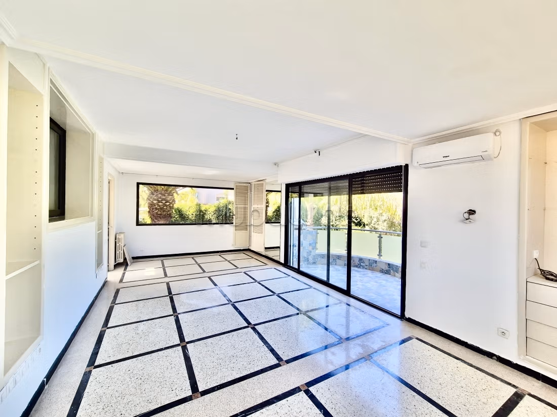 Villa Vide con Giardino e Piscina Manar