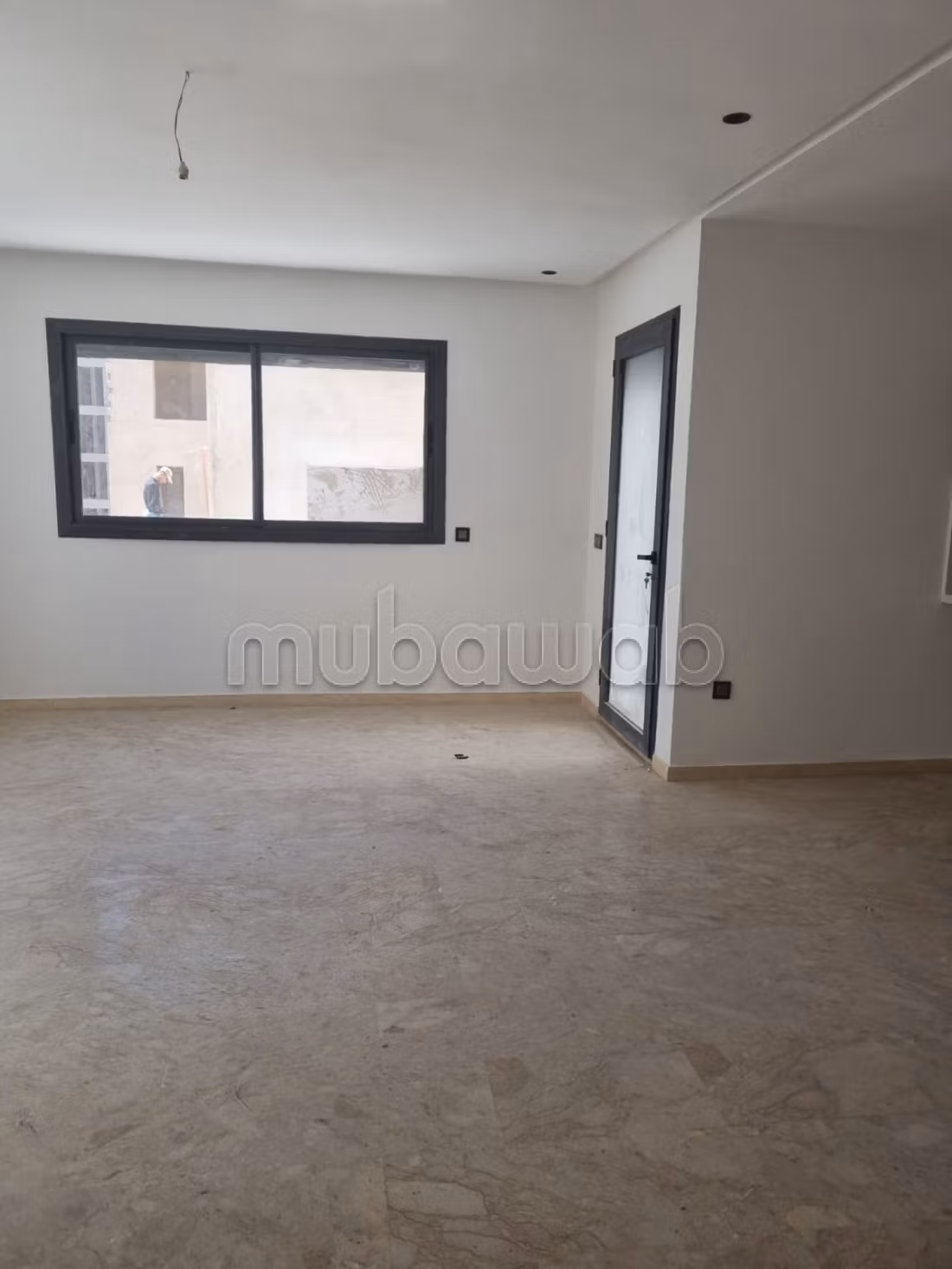 Studio moderno in affitto – Boulevard Anoual