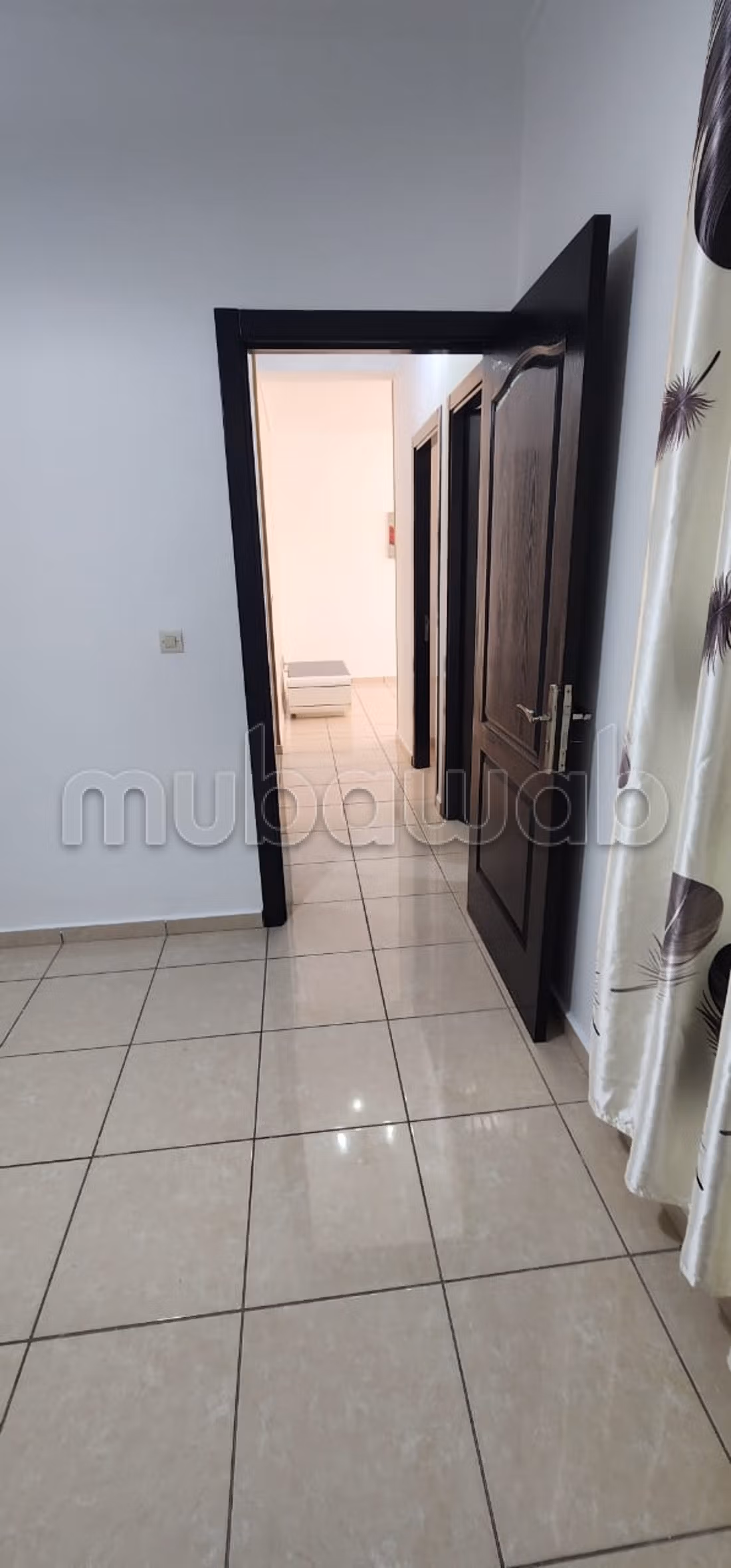 Empty apartment for rent