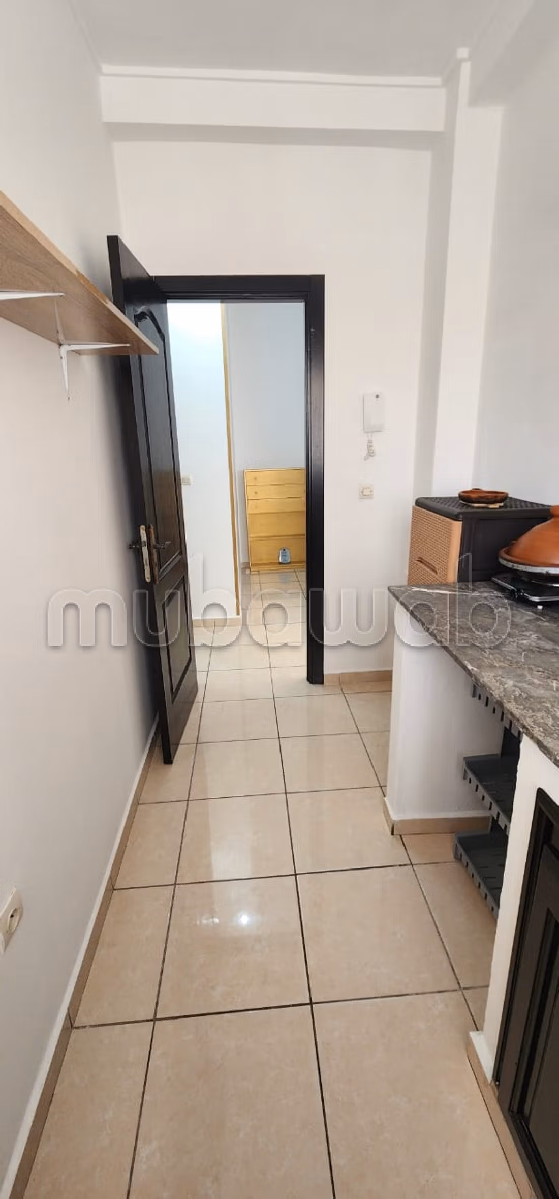 Empty apartment for rent