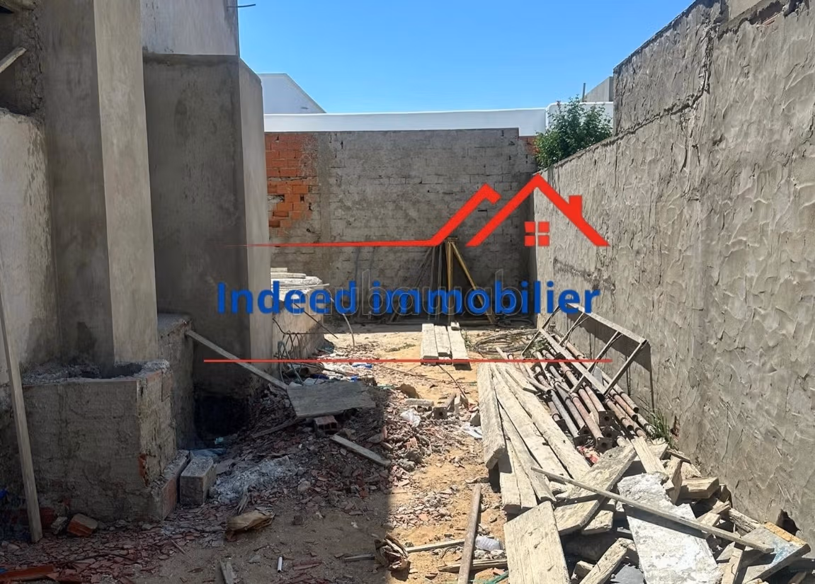Modern semi-detached villa under construction