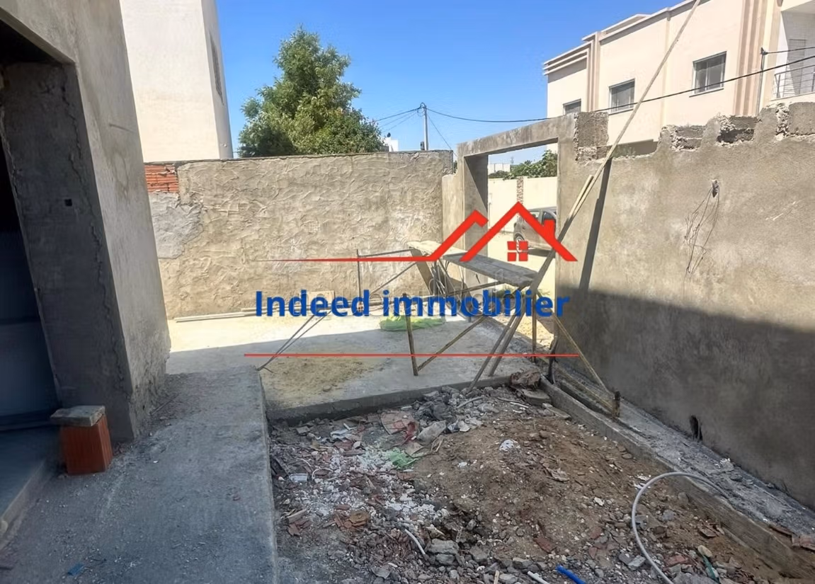 Modern semi-detached villa under construction