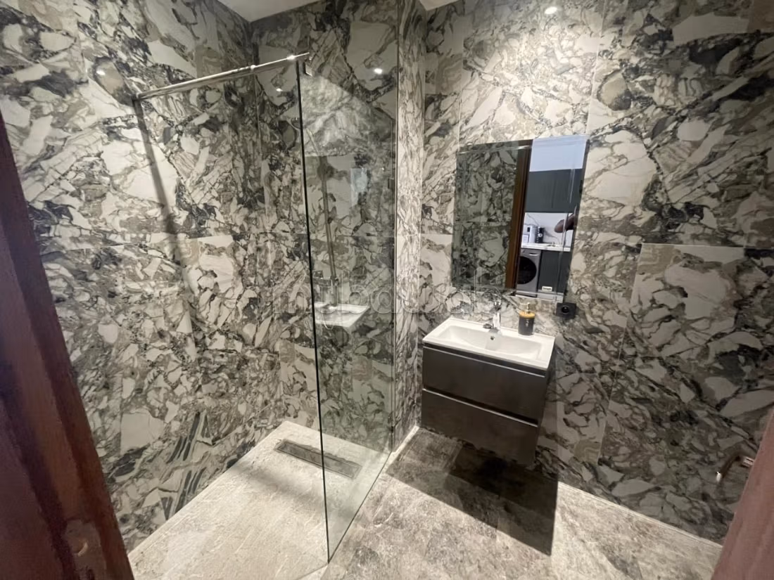 Furnished Studio for Rent – Oasis