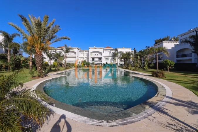 Beautiful apartment for sale near the Golf with Pool