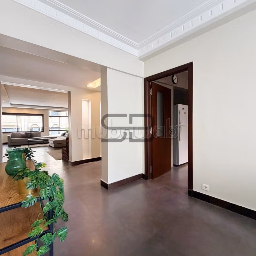 Appartement 155 m² avec double salon et 2 suites — 3