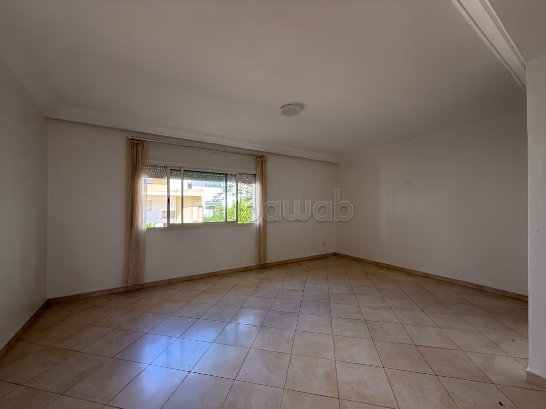 Joli appartement à louer à Oulad mtaa Hay Riad — 2