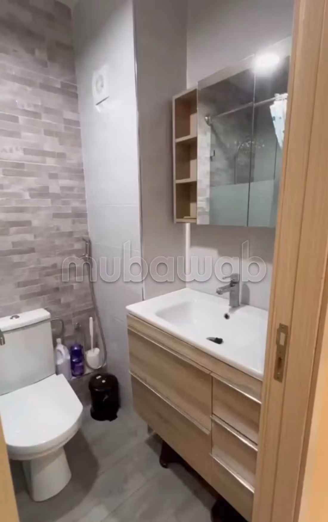 Apartment for rent in Hay Mohammadi. Area 60 m². Furnished