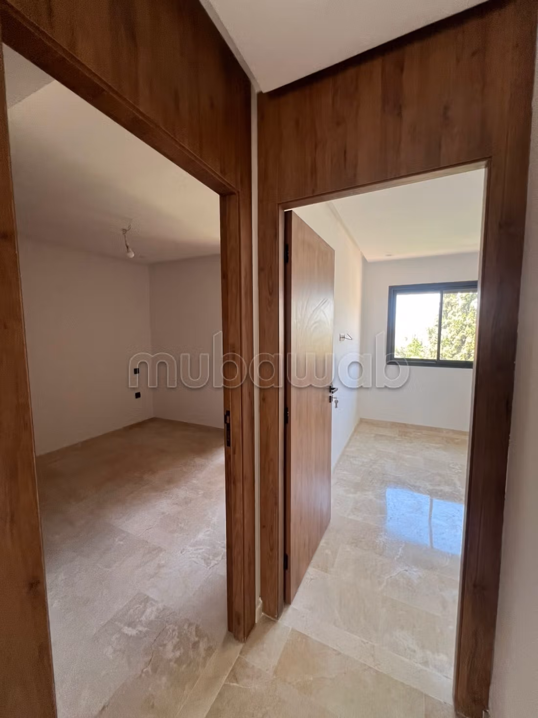 Appartement non meublé 
Location longue durée 
V H