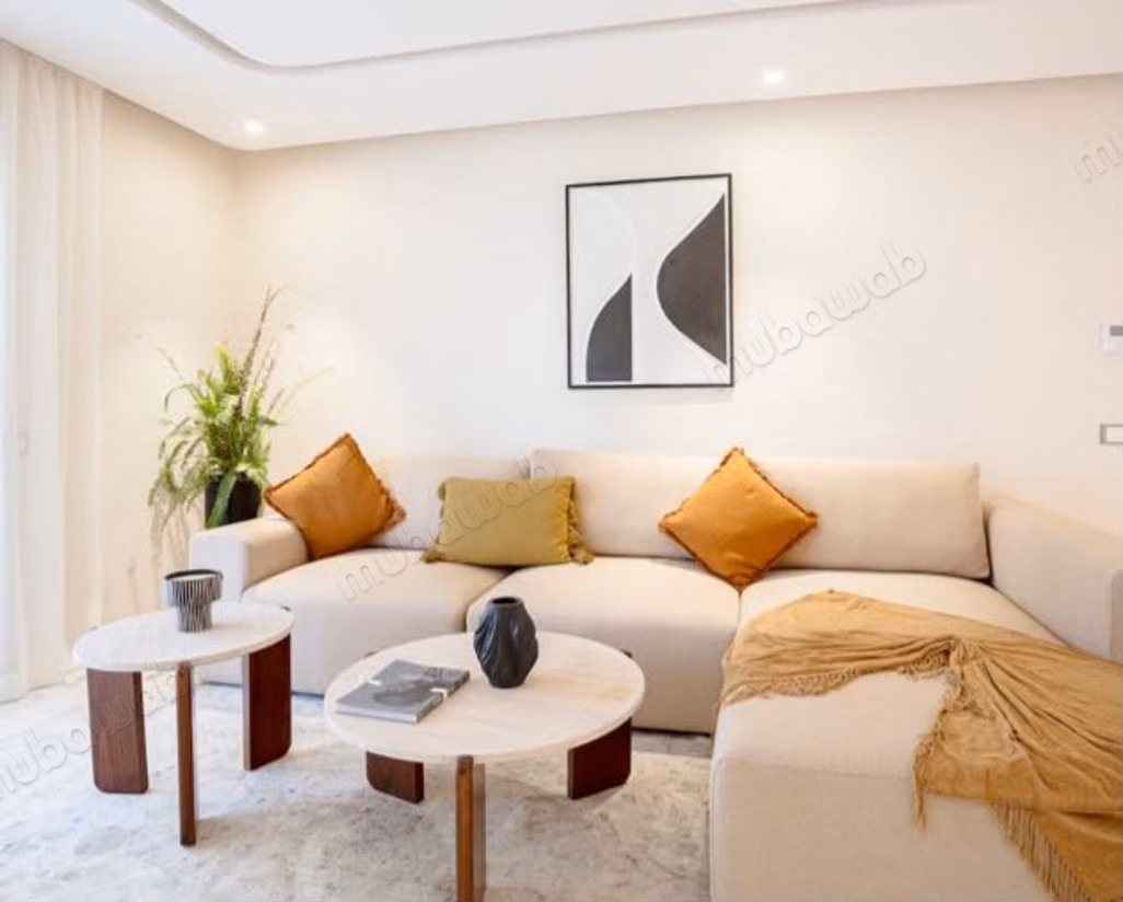 Appartement F2 élégant, meublé à louer 
Bv. M6