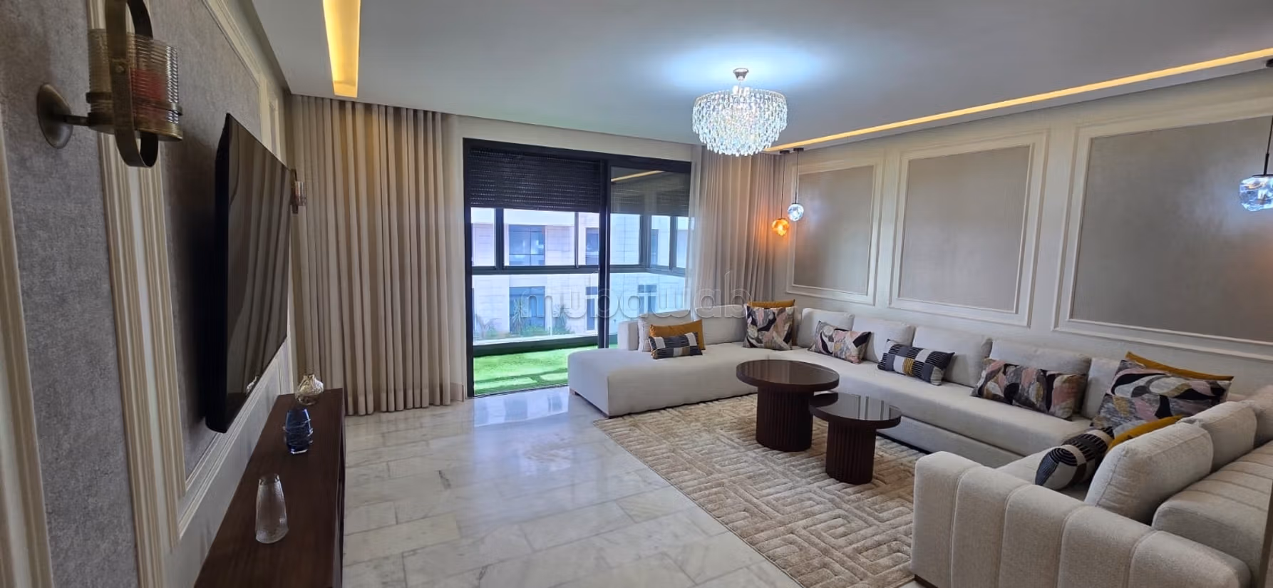 Affitto di un appartamento a Casablanca Finance City. 2 camere confortevoli. Ben arredato