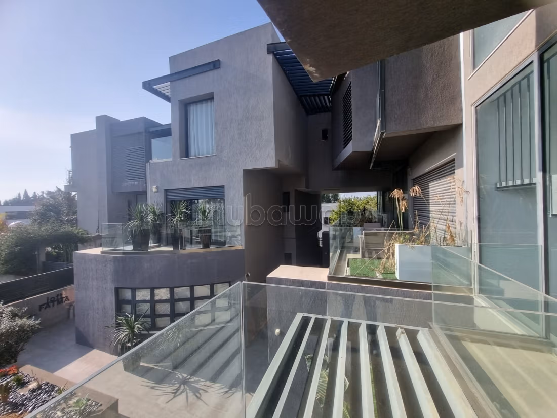 0% Commissione / In vendita un Loft a La Soukra