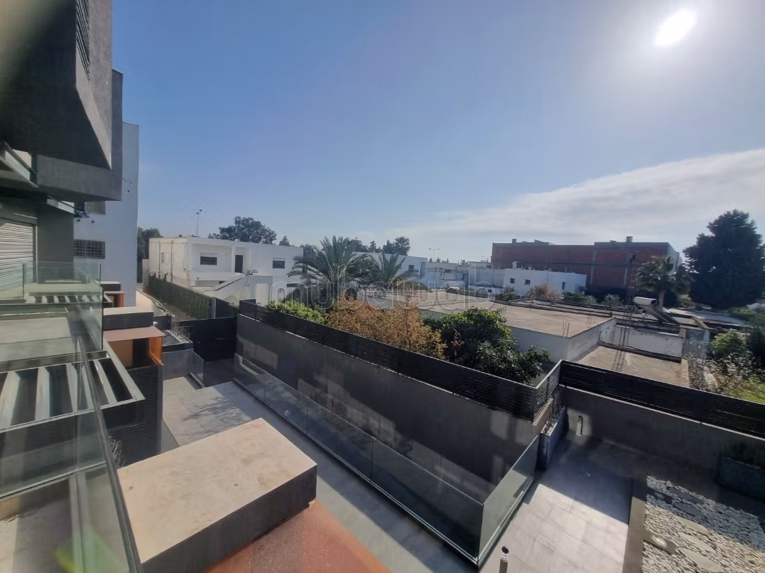 0% Commissione / In vendita un Loft a La Soukra