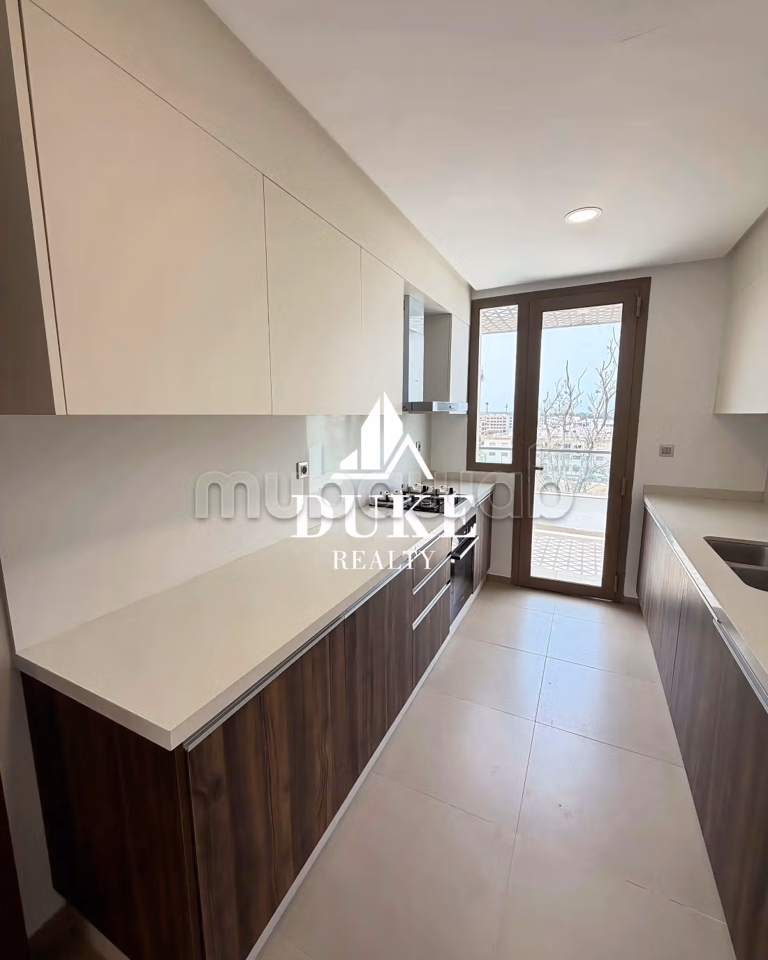 Appartement Attique 3CH & Salon en 5eme étage — 3
