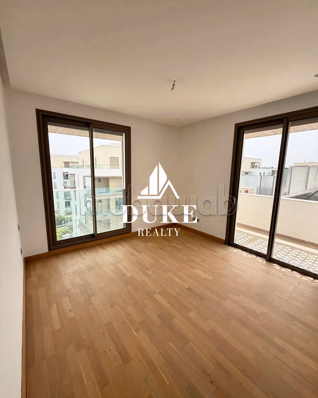 Appartement Attique 3CH & Salon en 5eme étage — 4