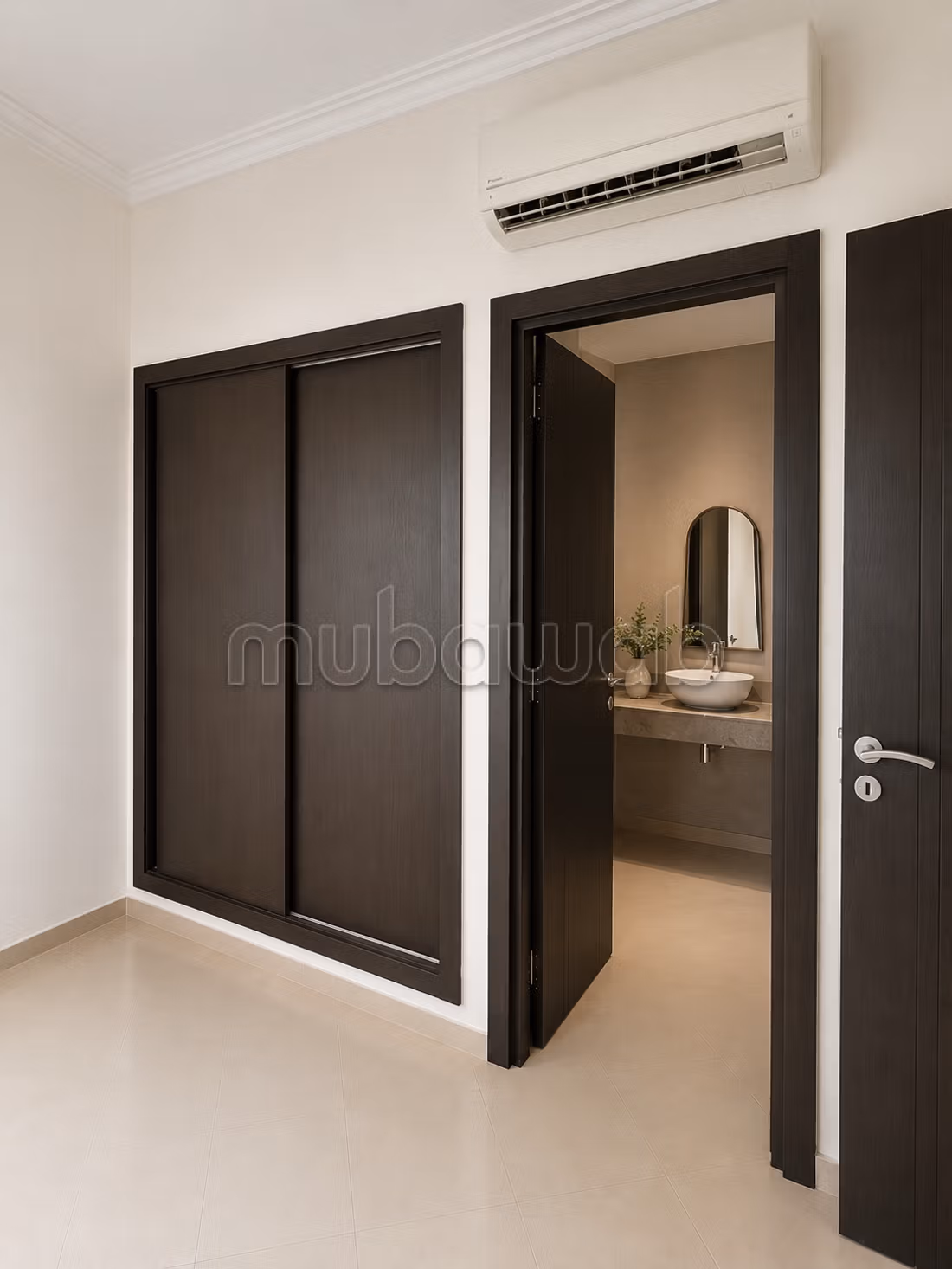 Villa con piscina a la venta
