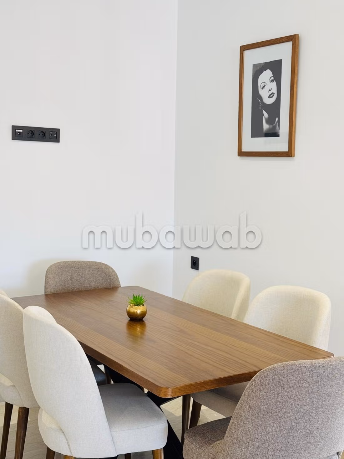 Appartamento in affitto nella zona turistica. 2 belle camere. Arredato