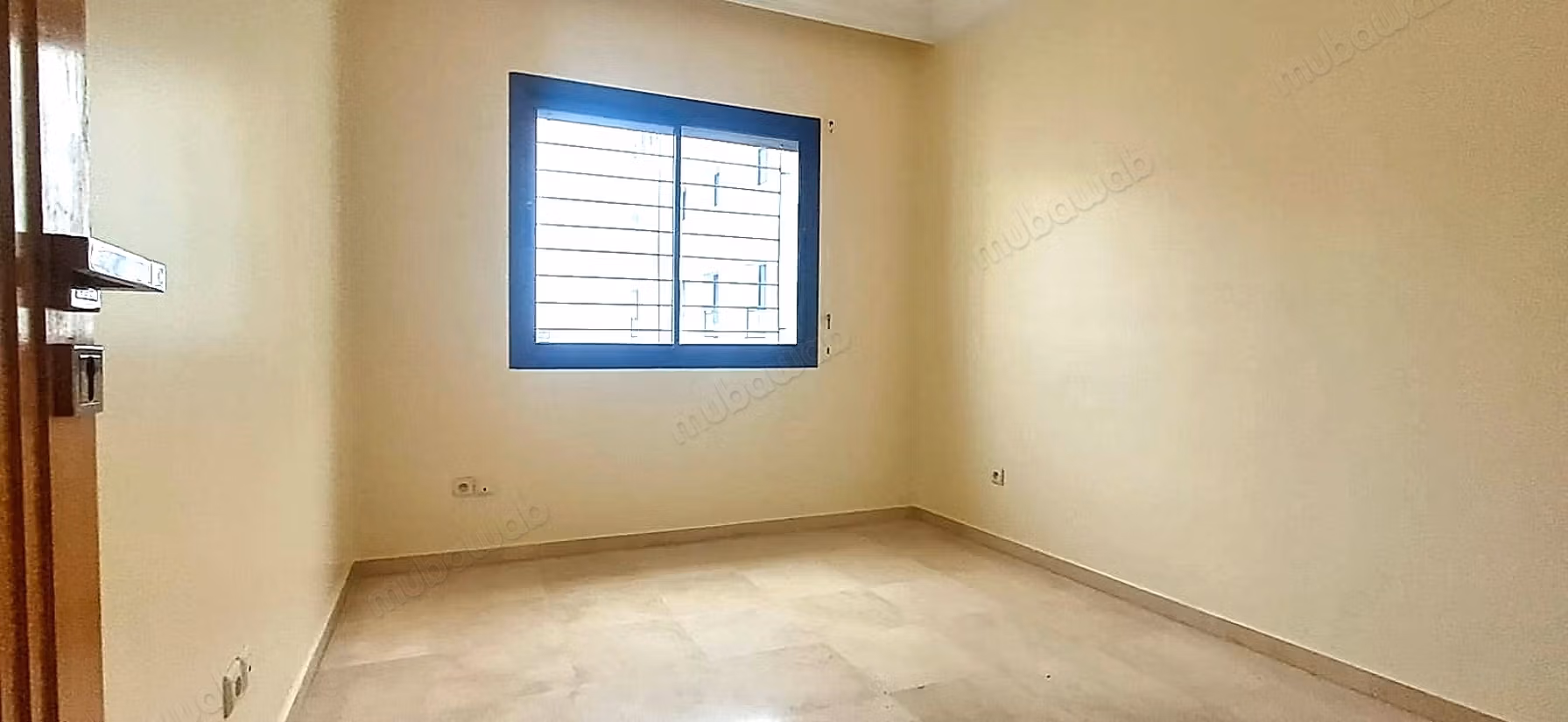 Appartamento con 3 camere salone in residence chiusa a Racine