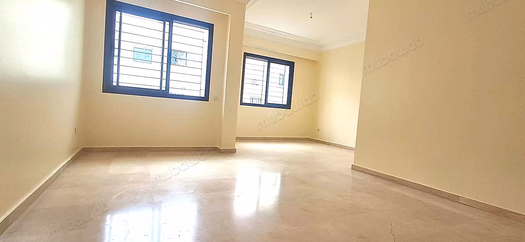 Appartamento con 3 camere salone in residence chiusa a Racine