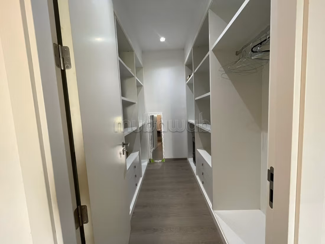 Luxurious garden apartment for rent in Darbouaza