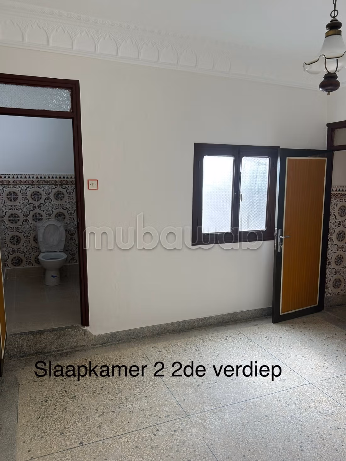 Huizen om te kopen. 7 Kamers. Verstevigde deur en traditionele, Marokkaanse woonkamer