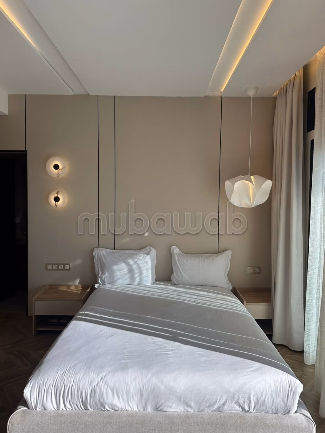 Luxury villas and houses for rent in Manar. Total area 1000 m². Double glazed windows and central heating.