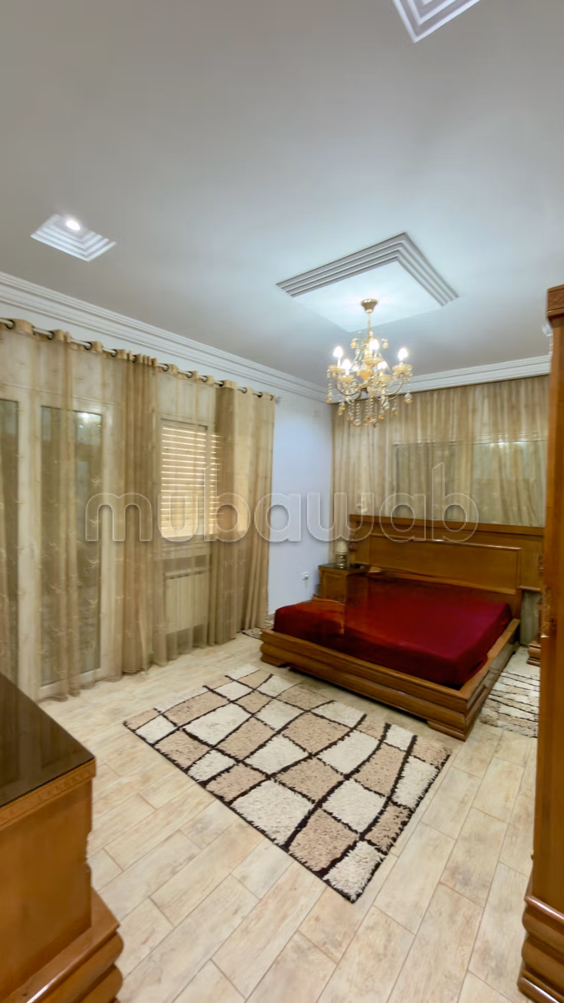 Trouvez votre maison à acheter à La Soukra Ville. Surface de 620 m²
