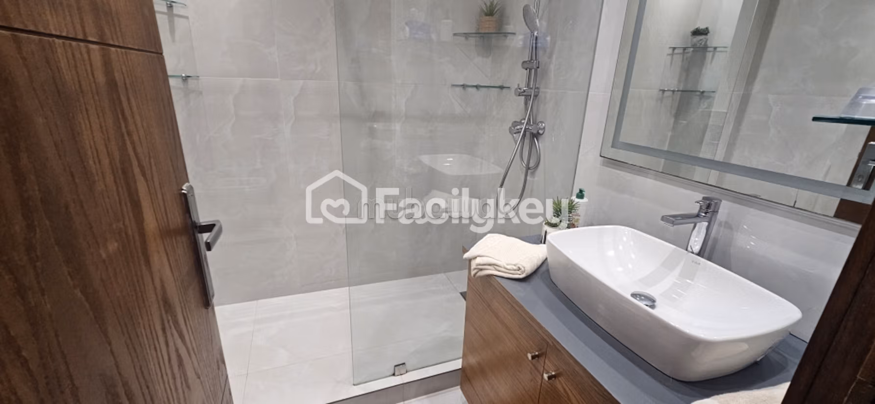 Appartamento di 170 m² a Casablanca