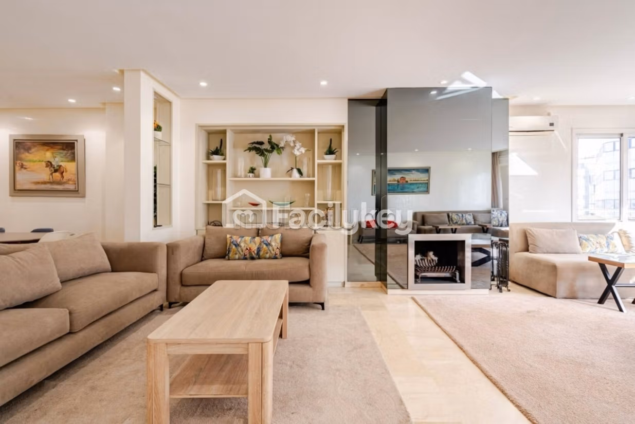 Appartamento di 170 m² a Casablanca