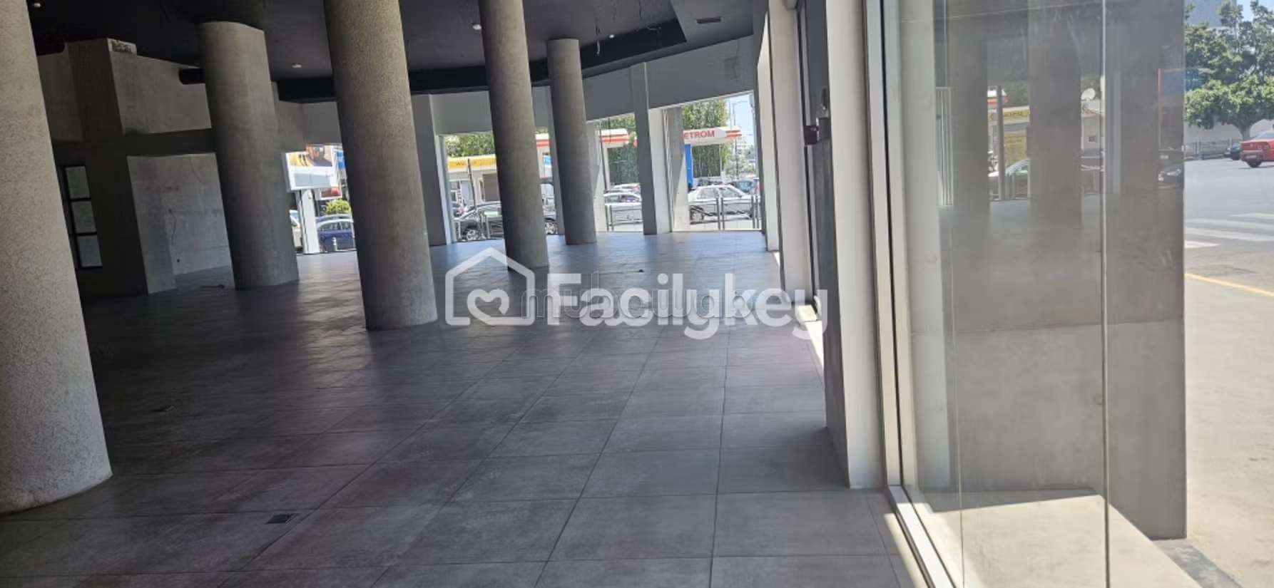 Commercial space of 501 m² in Casablanca
