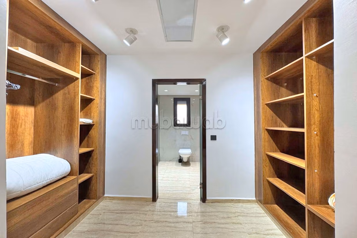 Villa privée 3 suites à louer à l'année