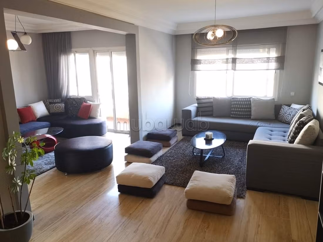 Bel appartement à louer à Gauthier. 5 chambres confortables. Grenier — 4