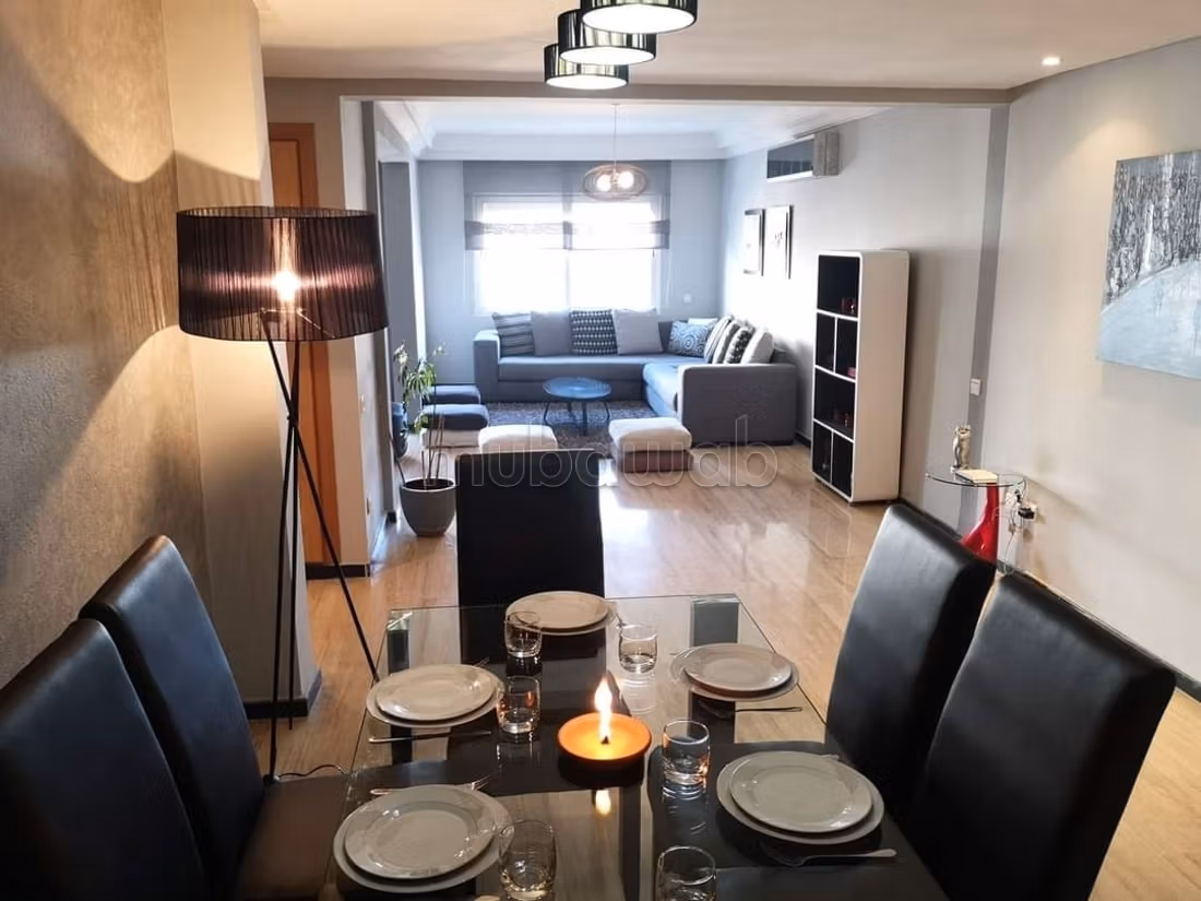 Bel appartement à louer à Gauthier. 5 chambres confortables. Grenier — 5