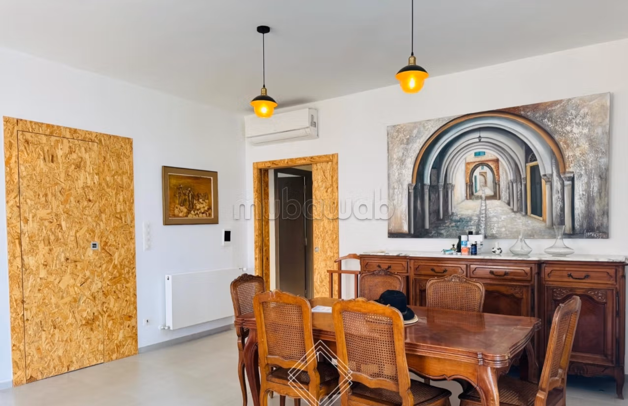Villa with pool 5 minutes walk from the beach