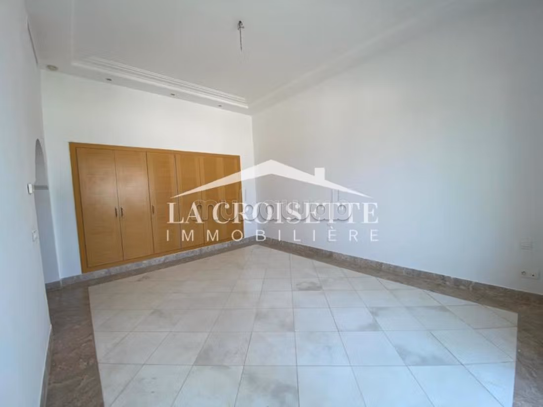 Attico S4 con vista mare a Gammarth