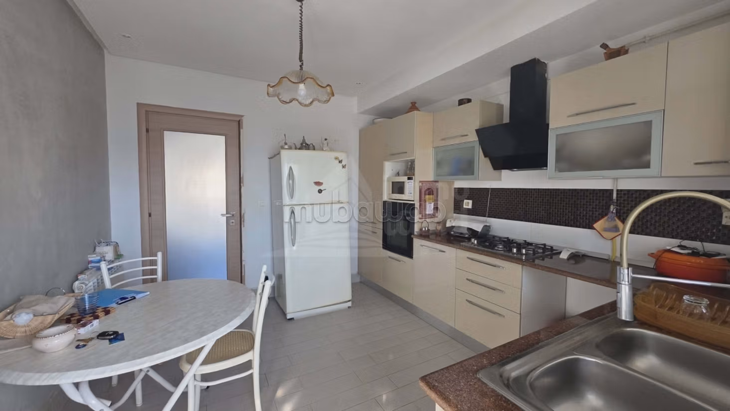 A vendre s2 à La Soukra