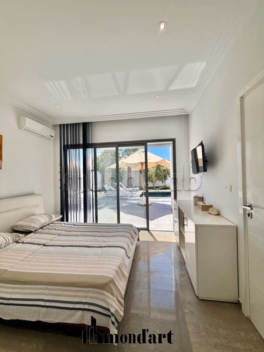 Villa Flamingo Beach within walking distance