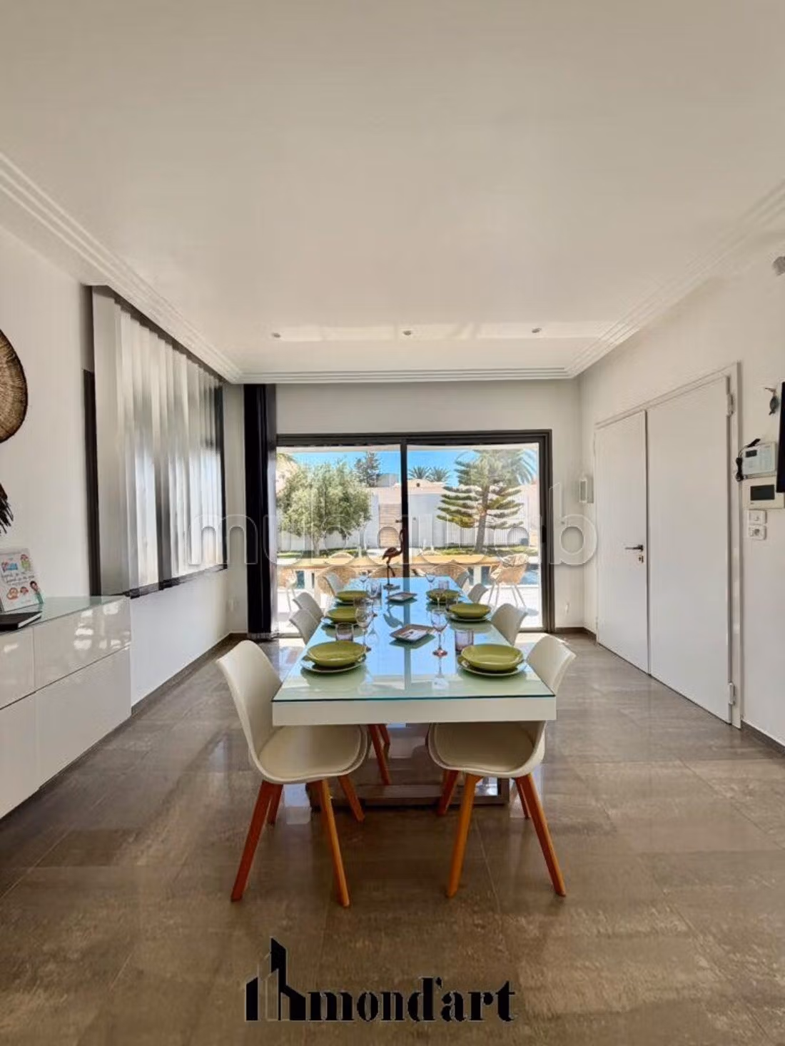 Villa Flamingo Beach within walking distance