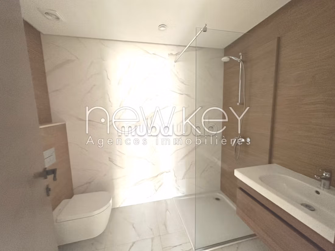 Duplex S3 con giardino in affitto ai Giardini di Cartagine