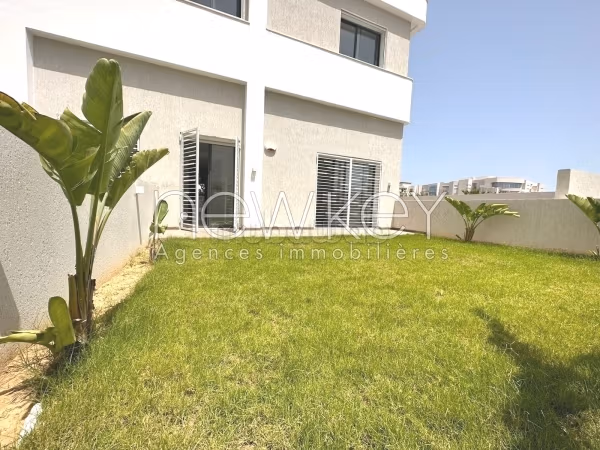 Duplex S3 with garden for rent in Jardins De Carthage