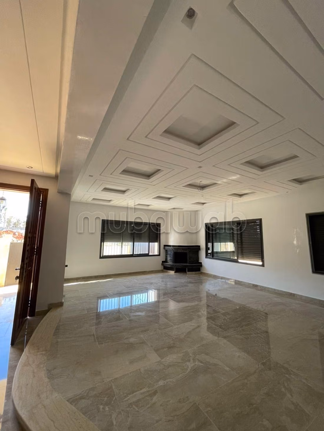 Villa nuova in affitto