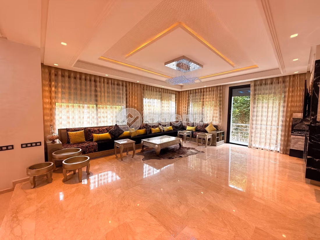 Villa for sale 390 m², 6 bedrooms Sidi Maarouf Casablanca