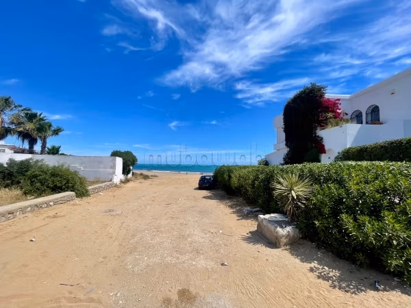 Location S1 pieds dans l’eau la marsa