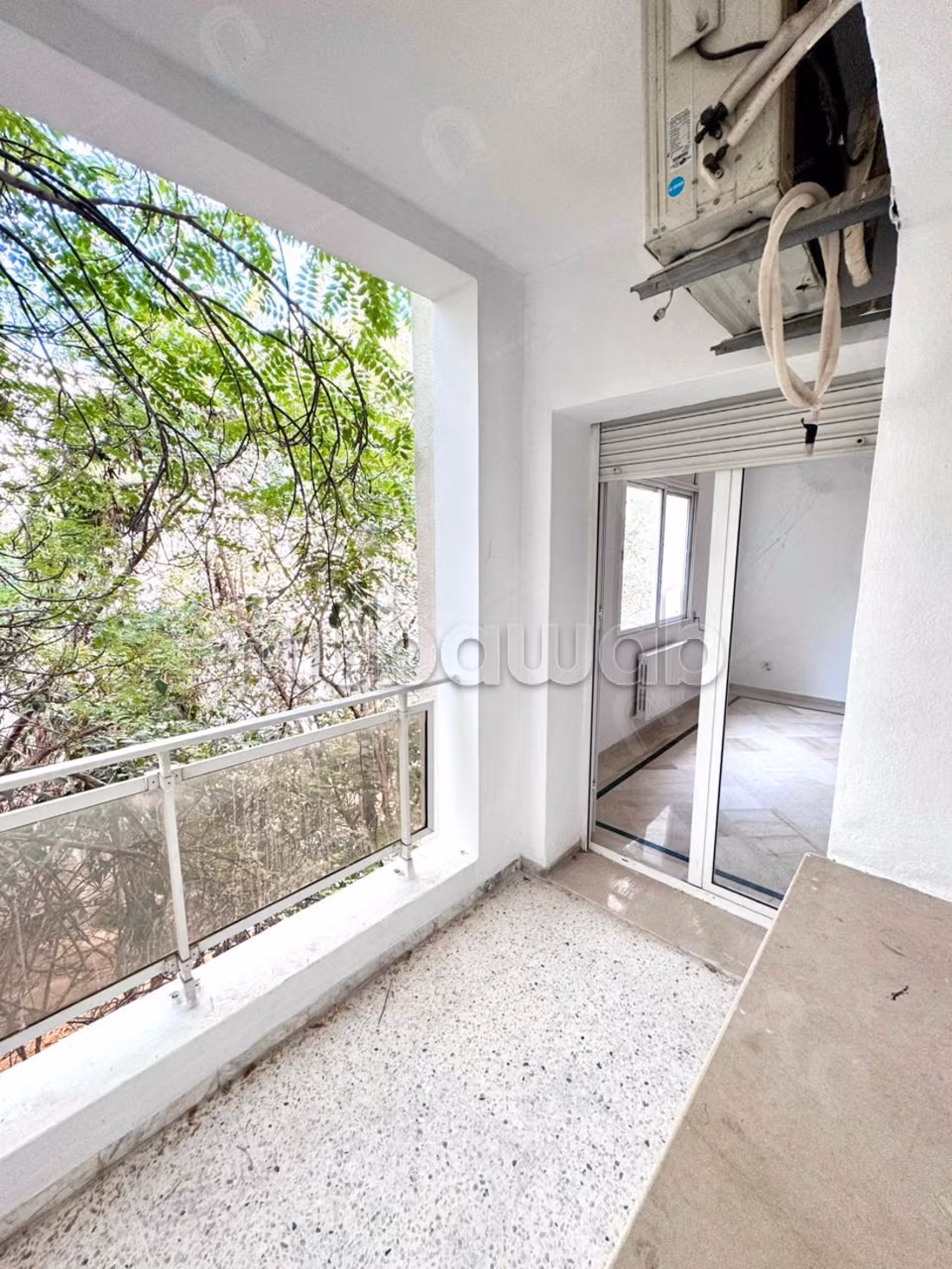 A vendre appartement S3 hst au bardo