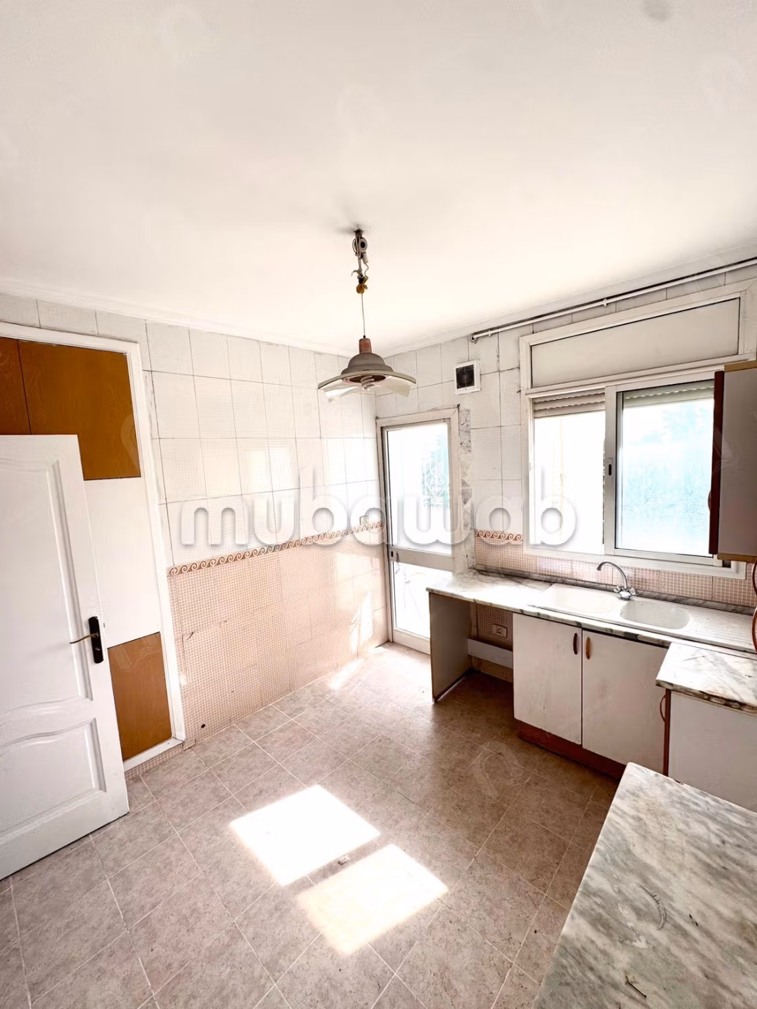 A vendre appartement S3 hst au bardo