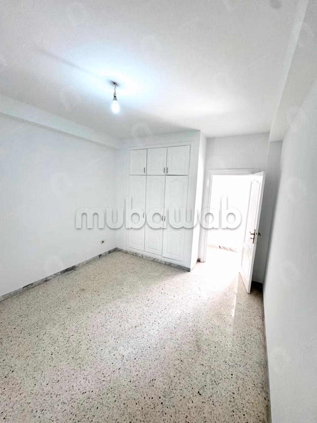 A vendre appartement S3 hst au bardo